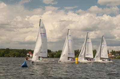 IT Sailing Day 2023: Путешествие Сайбер Электро по волнам под парусами