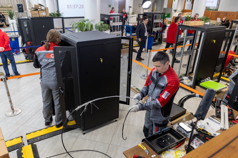 Сайбер Электро поддержал единый стандарт работ и конкурс для инженеров РТК-Сервис